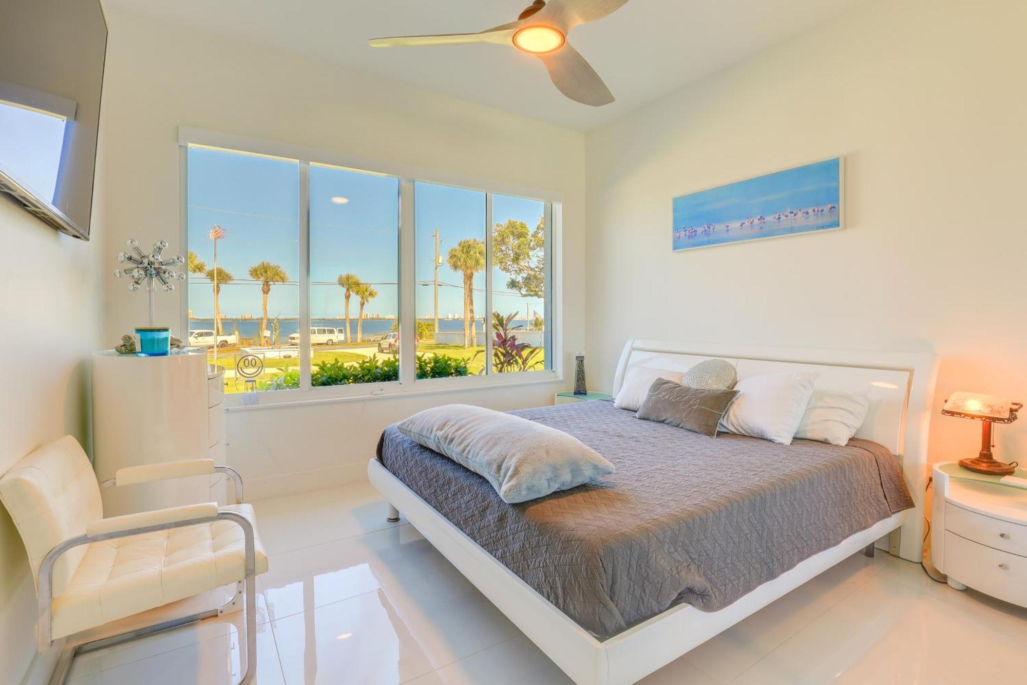 Sleek Fort Pierce Vacation Rental With Private Dock! Екстер'єр фото