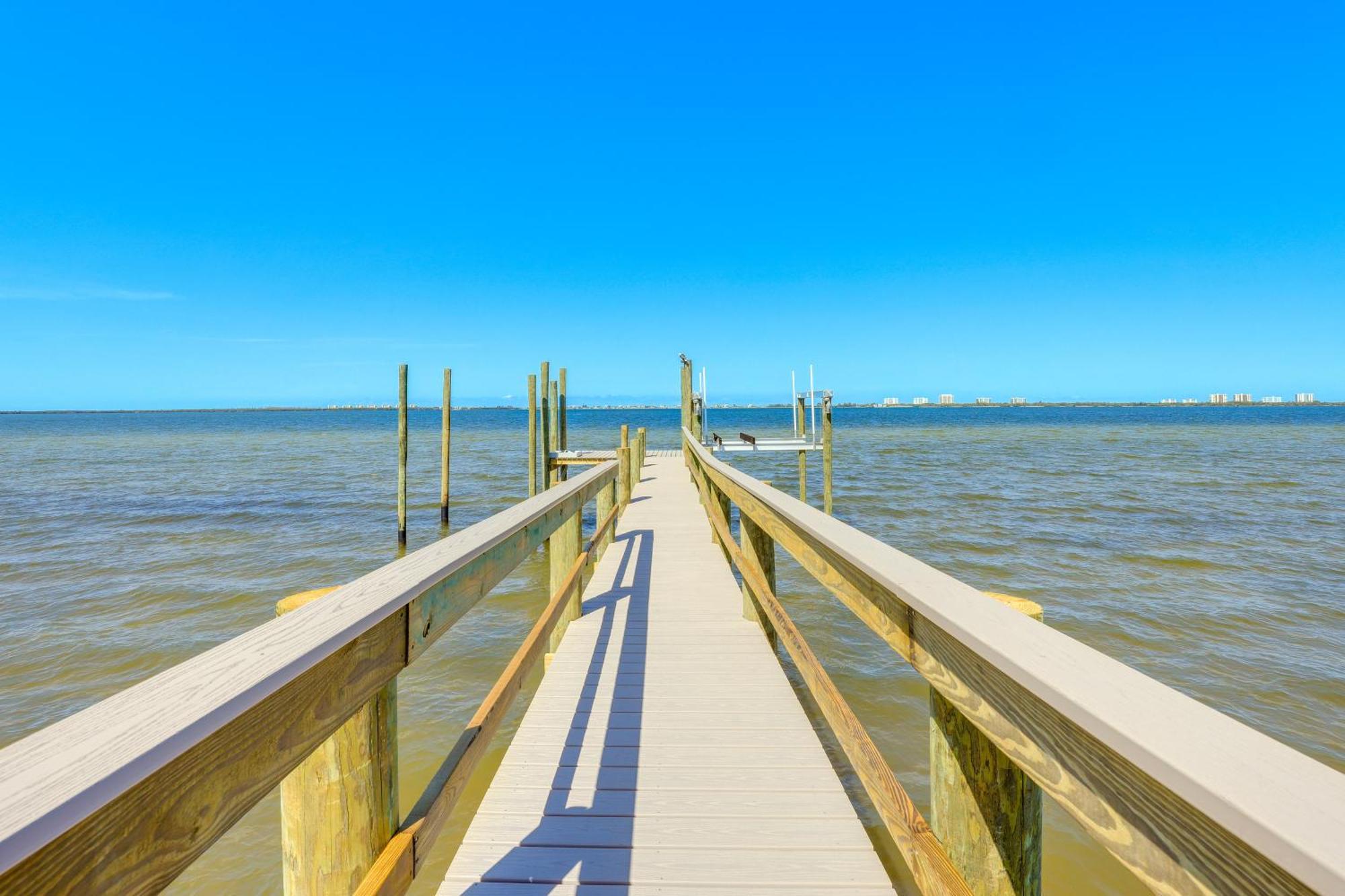 Sleek Fort Pierce Vacation Rental With Private Dock! Екстер'єр фото